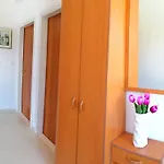 Blue Dream - Two Bedroom With Terrace And Sea View A2 Putniković