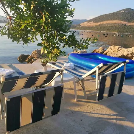 Blue Dream - Two Bedroom With Terrace And Sea View A2 아파트