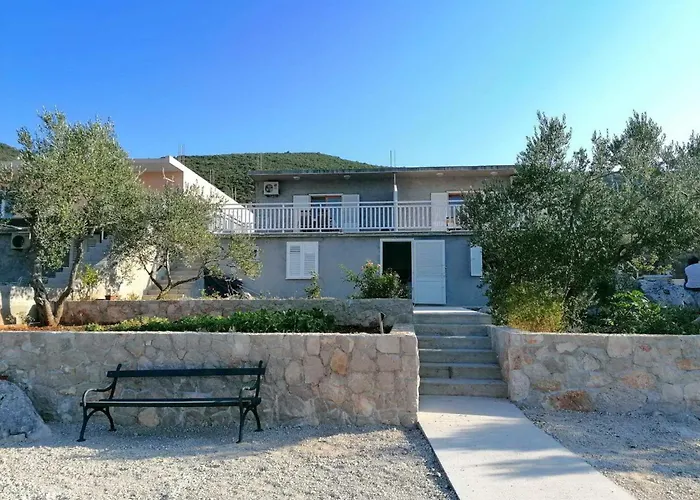 شقة Blue Dream - Two Bedroom With Terrace And Sea View A2 *